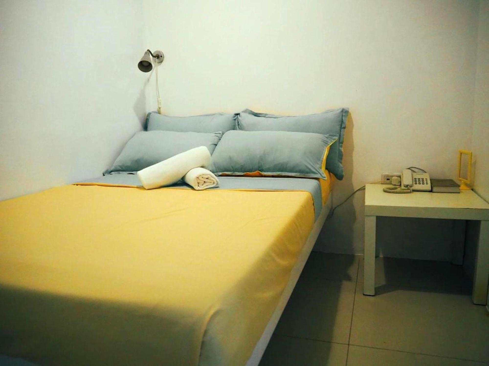 Wanderlust Bed And Breakfast Puerto Princesa Exteriör bild