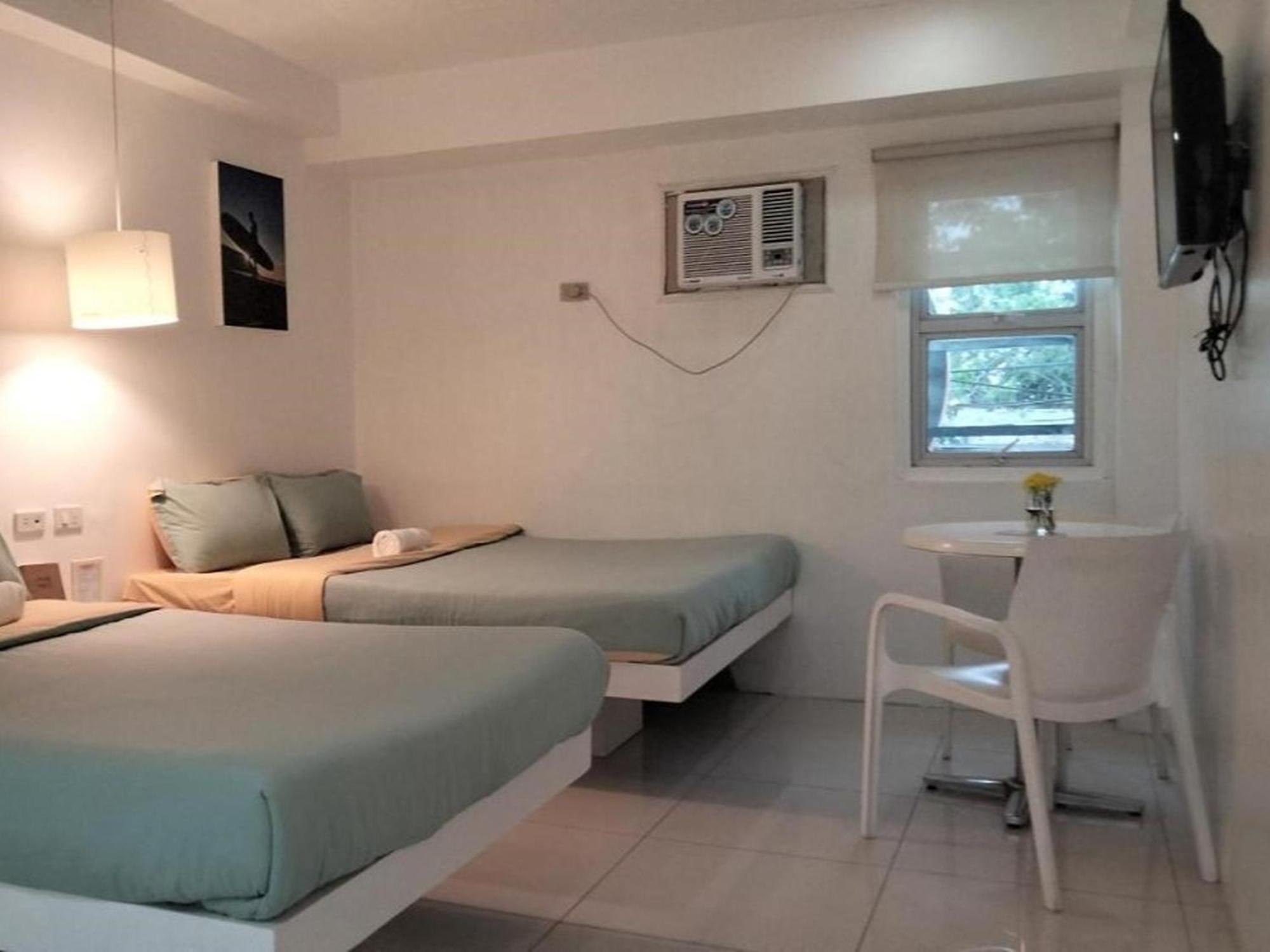 Wanderlust Bed And Breakfast Puerto Princesa Exteriör bild