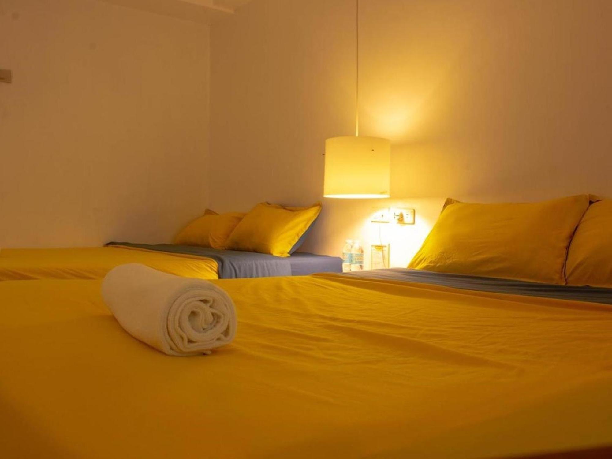 Wanderlust Bed And Breakfast Puerto Princesa Exteriör bild